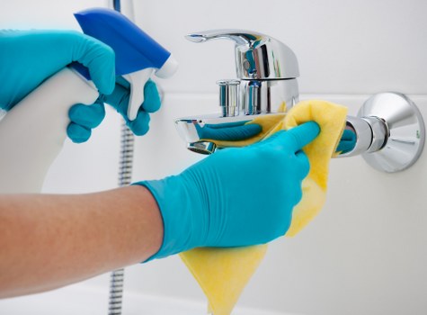 Deep one off cleaning of a modern kitchen
